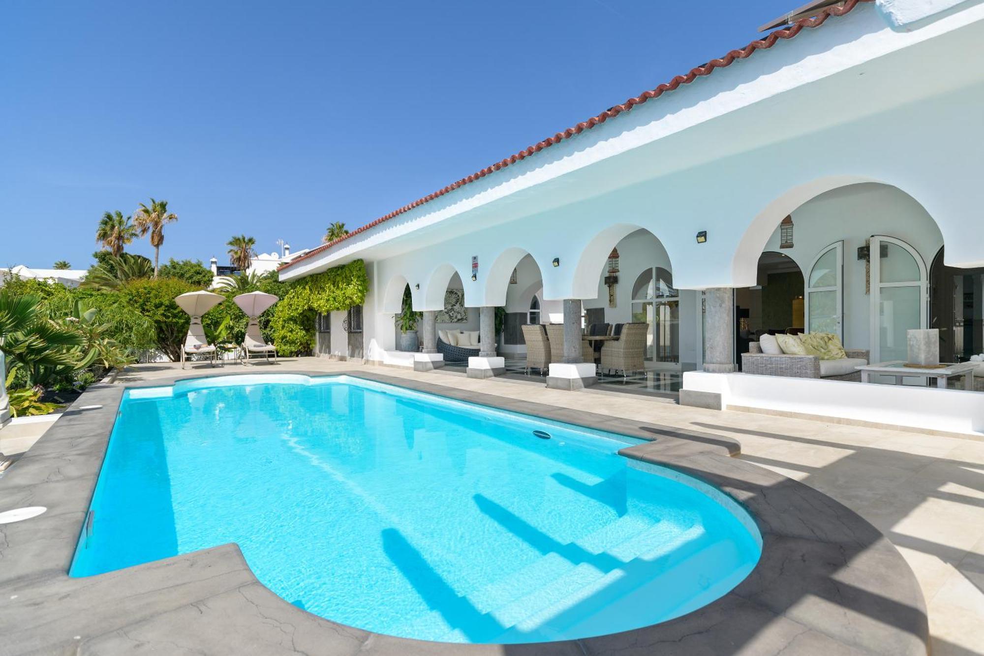 קוסטה טגוויסה Oasis De Lujo - Luxury Boutique Villa מראה חיצוני תמונה